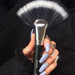 Morphe M495 Fan Brush
